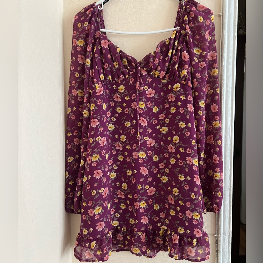 Forever 21 size small purple floral long sleeve mini dress with frilly hem